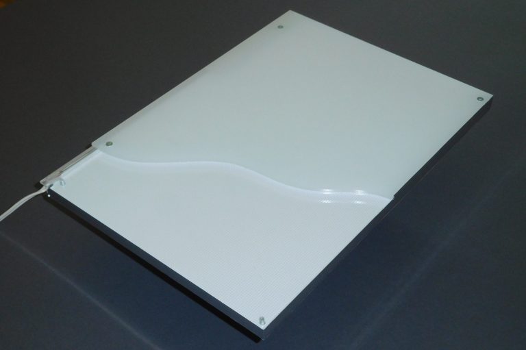 LED Flächenlicht homogen „Opale Frontscheibe 3 mm für maximale Homogenität“
